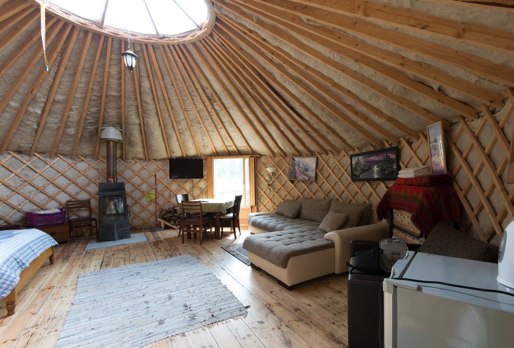 Yurtos Guest House Gaugariai Екстериор снимка